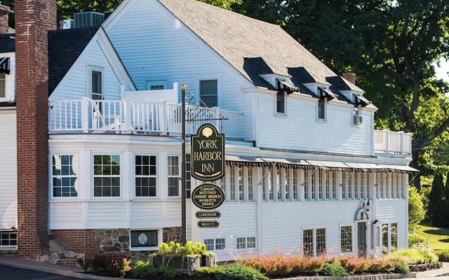 York Harbor Inn