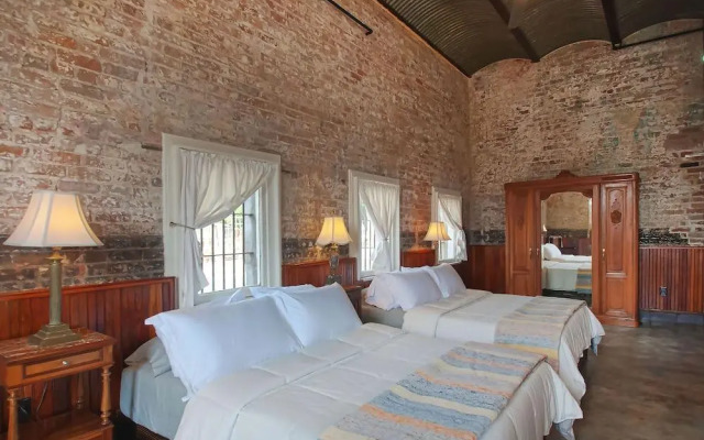 Inn at the Old Jail