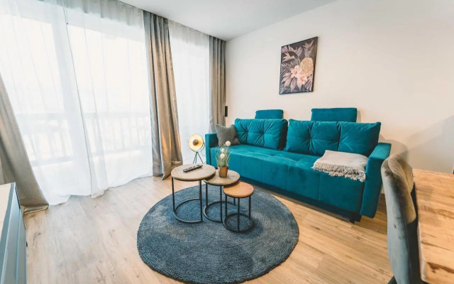 Mirador Apartments