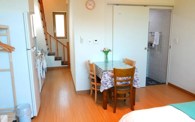 Jeju Eltzutown Pension