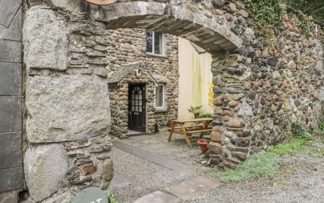 West Kellet