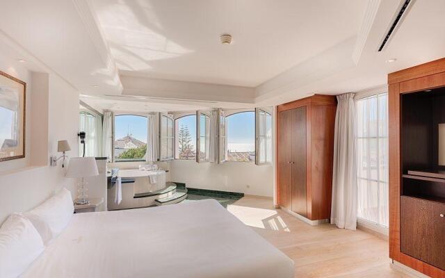Healthouse Apartments