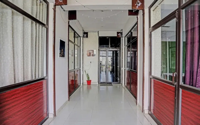 Shree Hotel