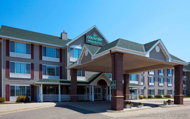 Country Inn & Suites by Radisson, Mankato Hotel and Conference Center, MN