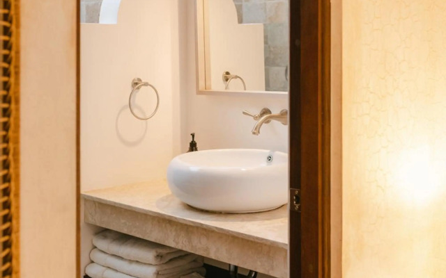 New and Luxurious Apartment