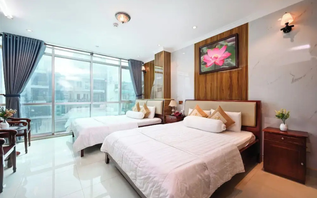 Ly Ly Hotel