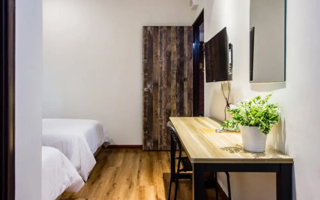 Surprised Homestay by uBook