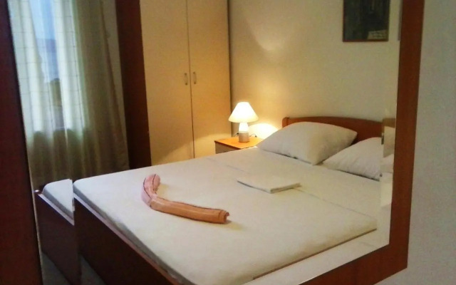 Apartments Roncevic