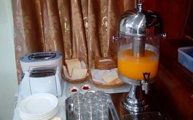 Great Feel Hotel