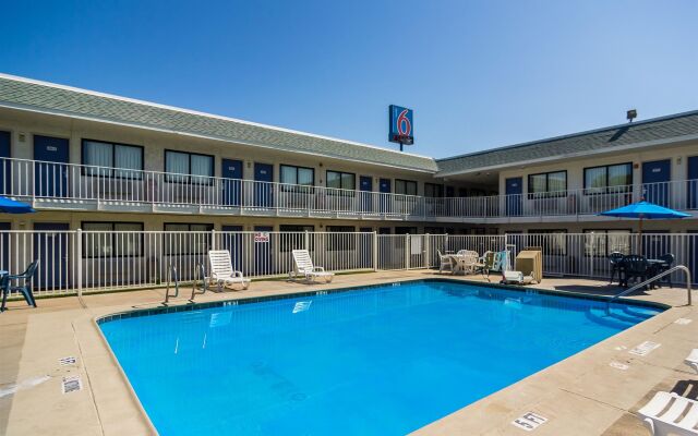 Motel 6 Bellmead, TX - Waco