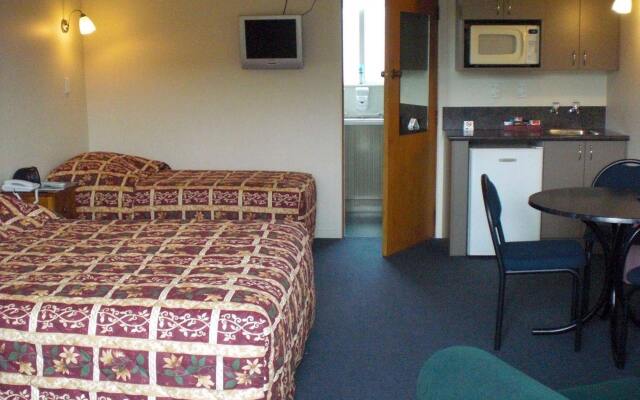 Asure Evergreen Motel