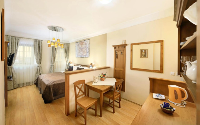 Castle View Apartments
