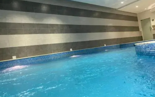 180 Degrees Hotel Almalqa