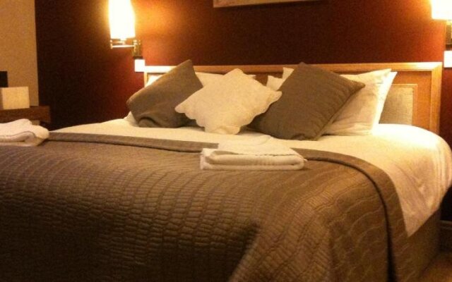 The Rochford Hotel