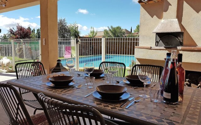 Modern Villa with Swimming Pool in Aups