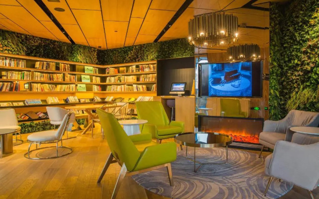 Atour Hotel Hangzhou Canal