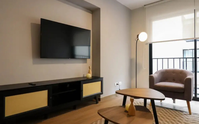 w Sensational 2BR w Balcony in Miraflores