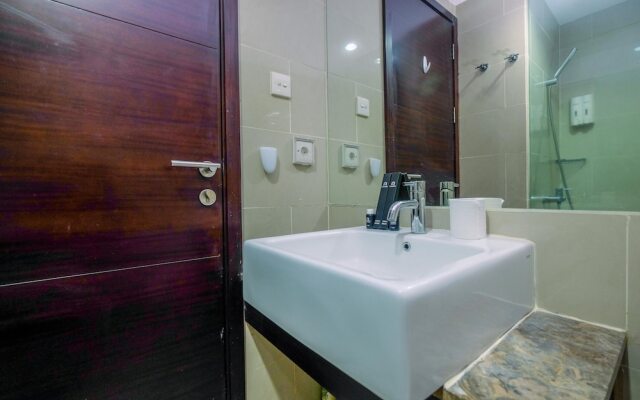 Gandaria Heights Apartment with Mall Access