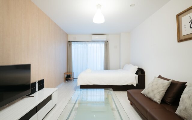 Shiki Residence Shijo Karasuma 1C