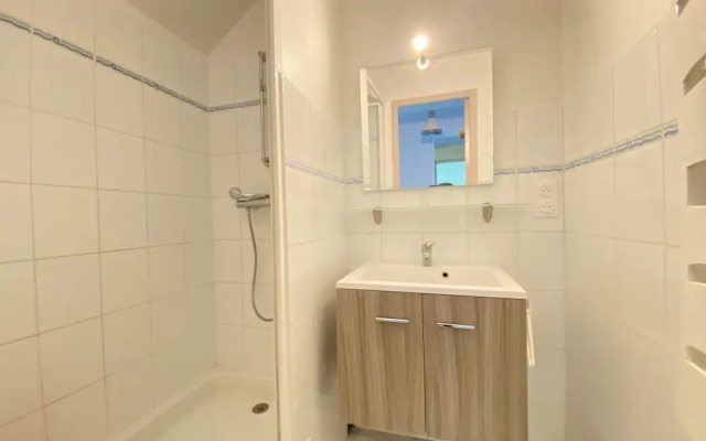 Holiday Home in Kairon Near the Beach