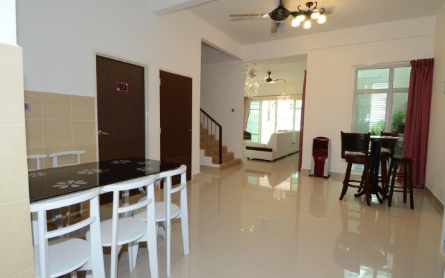Felice Homestay