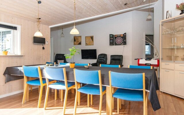 12 Person Holiday Home in Vinderup-by Traum