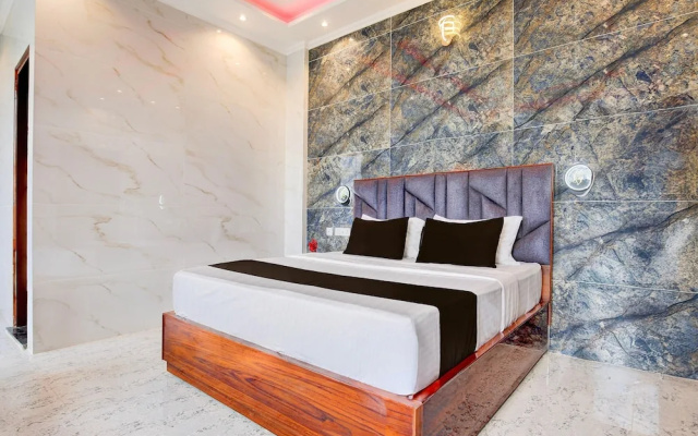 Super Deluxe Roomchandigarh Near Pec-pgi-pu