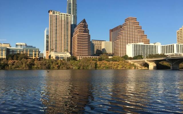 Austin Southpark Hotel