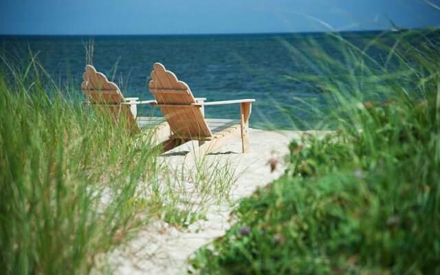 Ocean Mist Beach Hotel & Suites