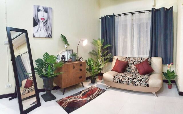 POST At Phrasing Private House