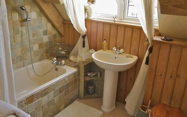 Dove Cottage B&B