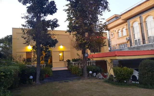 Magnolia Boutique House