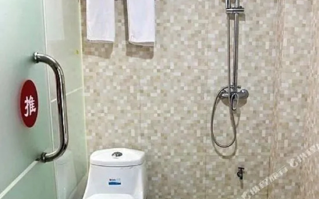 Quzhou Huilong Business Hotel