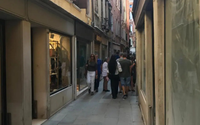Fondaco di Rialto