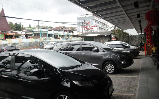 Sturgis Boutique Hotel Cipanas