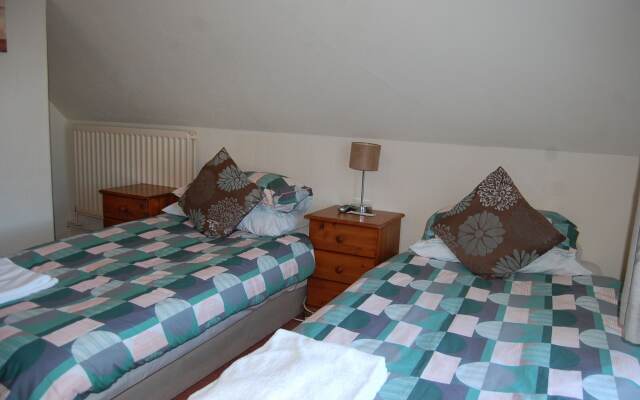 Weatherbury Hotel