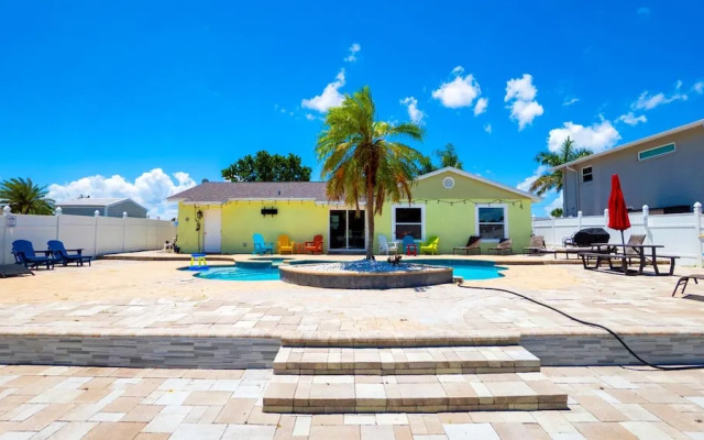 Fun Pool Relax16miles Bushgarden