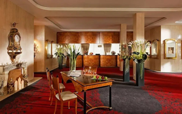 Grand Hotel National