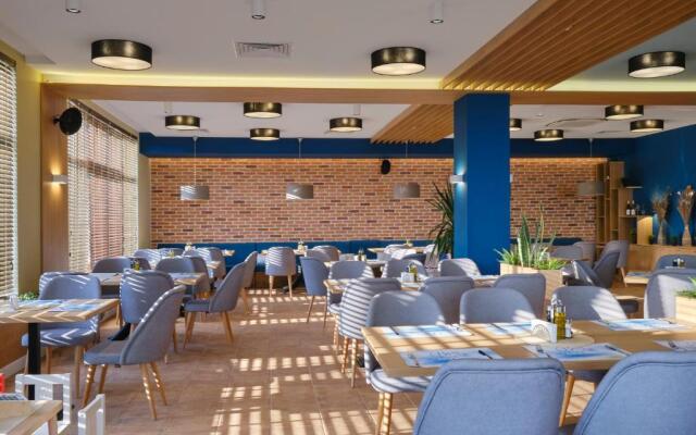 Viva Mare Beach Hotel