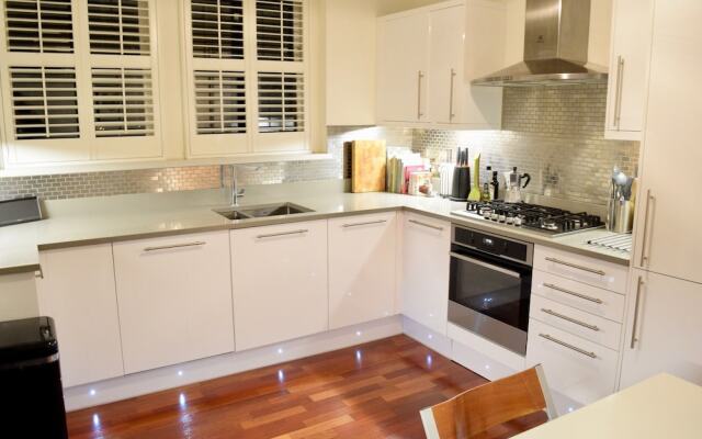 1 Bedroom Flat in West Kensington