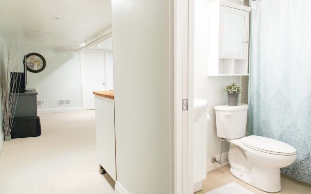 QuickStay - Stunning City Retreat (5-Bedroom House)