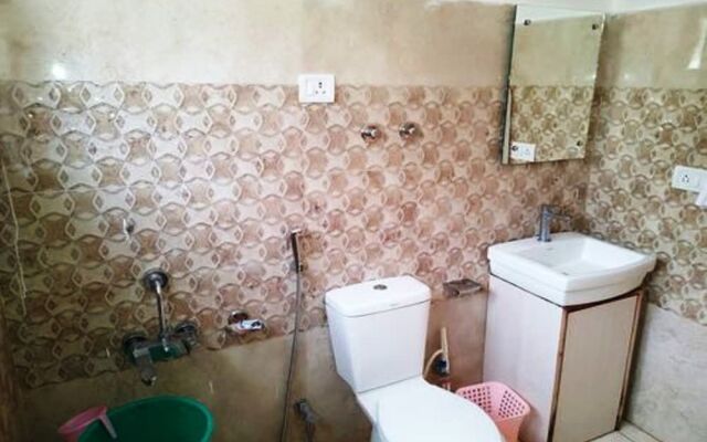 Hotel Khakshal Chubi