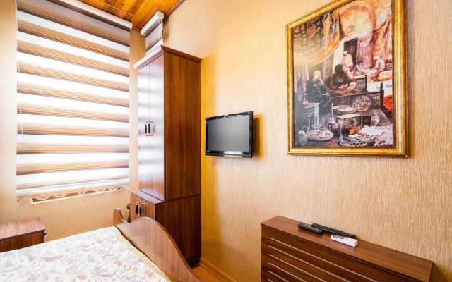 Rozin Hotel