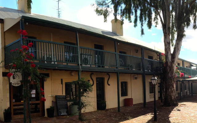 Settlers House York