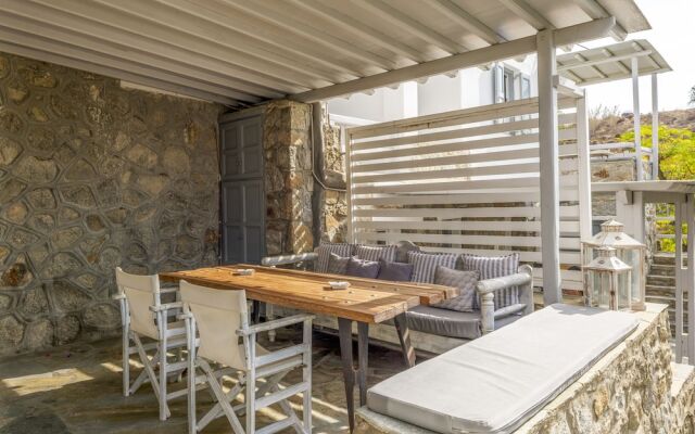 Baybees Sea View Residence