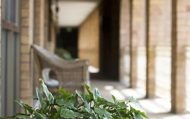 Cumberland Motor Inn