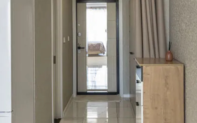 Влад апартаментс  на ул. Махалина д. 10