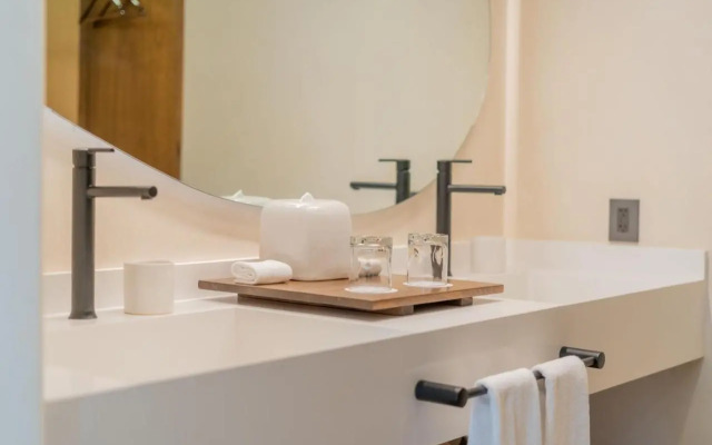 Hotel Indigo La Paz Puerta Cortes by IHG