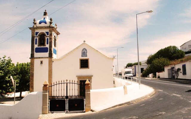 House With 2 Bedrooms in Carvoeira, With Wonderful Mountain View, Encl