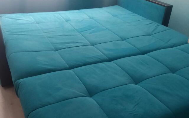 Apartments on 13 Chkalova Street